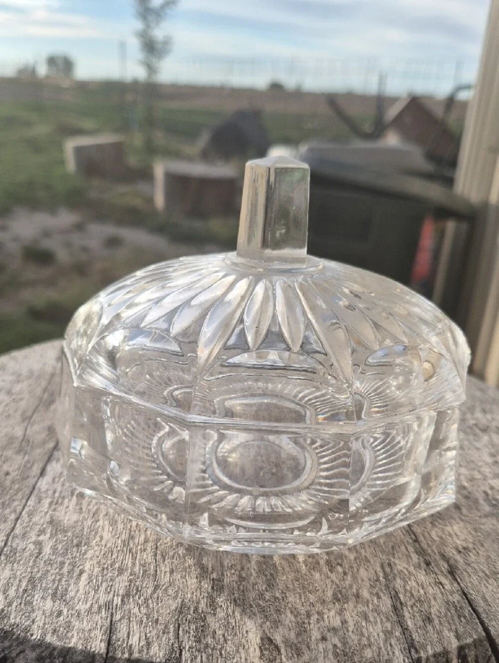 European decagon-shaped lead crystal candy dish